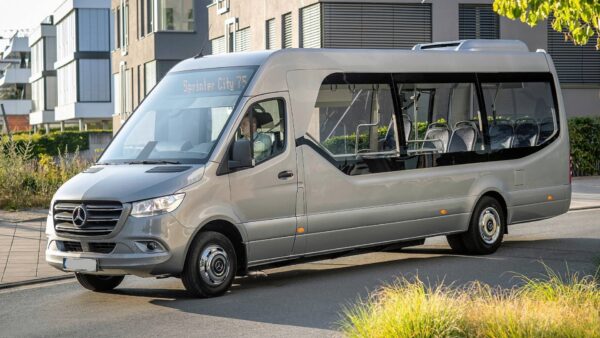 Mercedes Sprinter Bus - Image 2